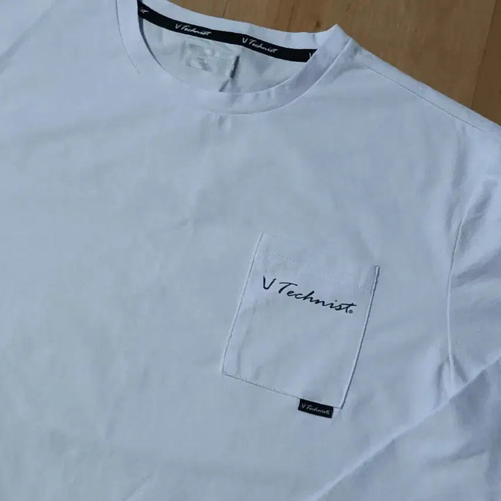 [SOLD OUT] 새상품) 남자 긴팔 포켓 라운드 티
