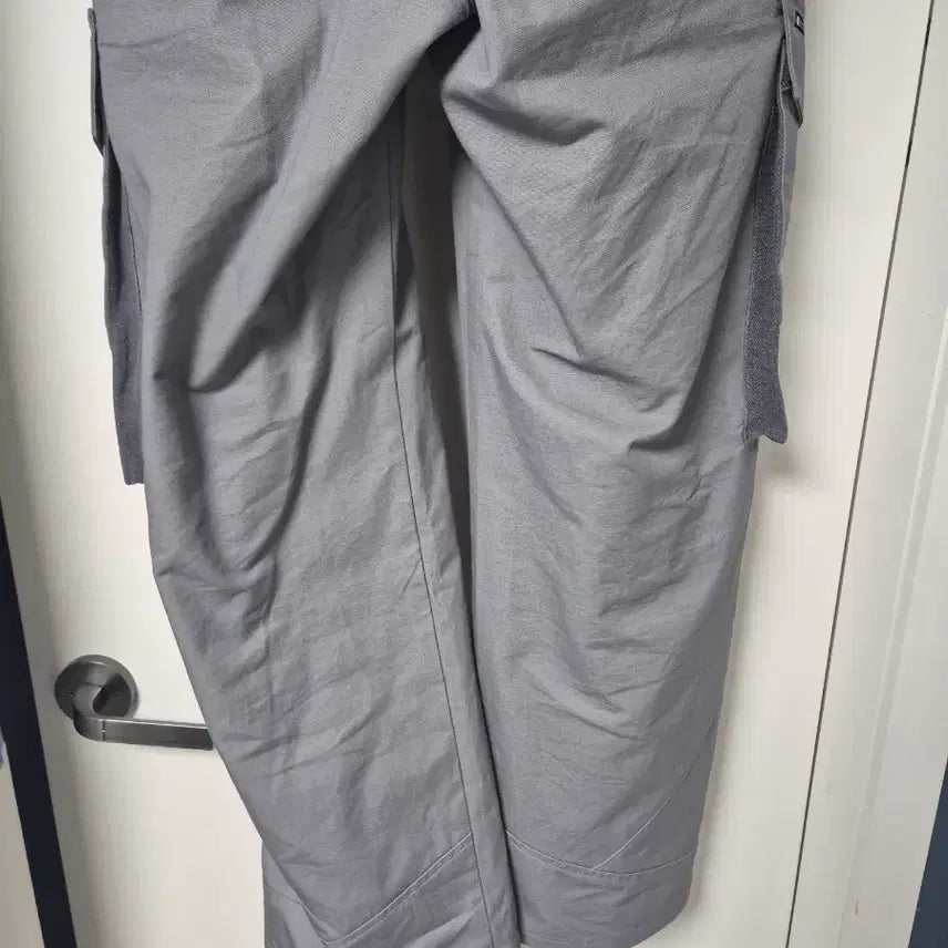 [BUNJANG] Hatching Room Dart Cargo Pants Wolf Gray / [4] 26SS 해칭룸 다트 카고팬츠 울프그레이