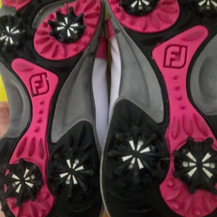 [BUNJANG] FootJoy SoftJoy Golf Shoes Pink/White / 풋조이 소프트조이 골프화 핑크/화이트
