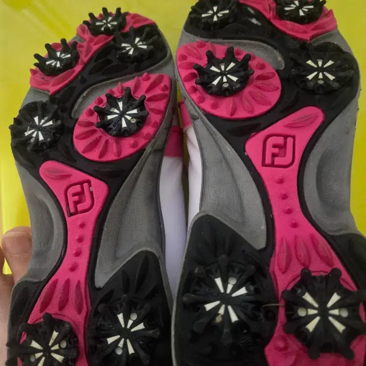 [BUNJANG] FootJoy SoftJoy Golf Shoes Pink/White / 풋조이 소프트조이 골프화 핑크/화이트