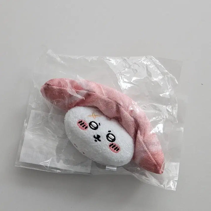 [BUNJANG] Chiikawa Sushi Kuji Rakko Tuna Nigiri Mascot Plush Doll / 미개봉 새제품) 치이카와 먼작귀 스시 쿠지 랏코 참치 초밥 마스코트 인형