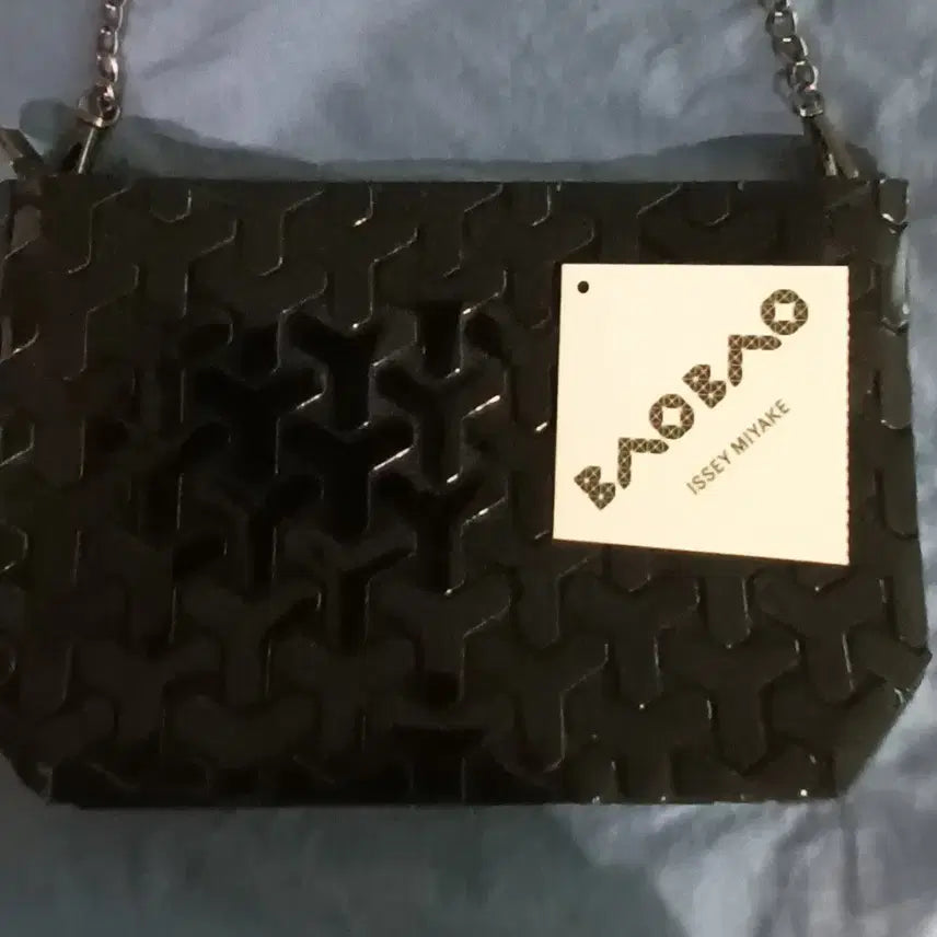 [BUNJANG] Bao Bao Issey Miyake Black Chain Bag / 바오바오 이세이미야케 블랙 체인백