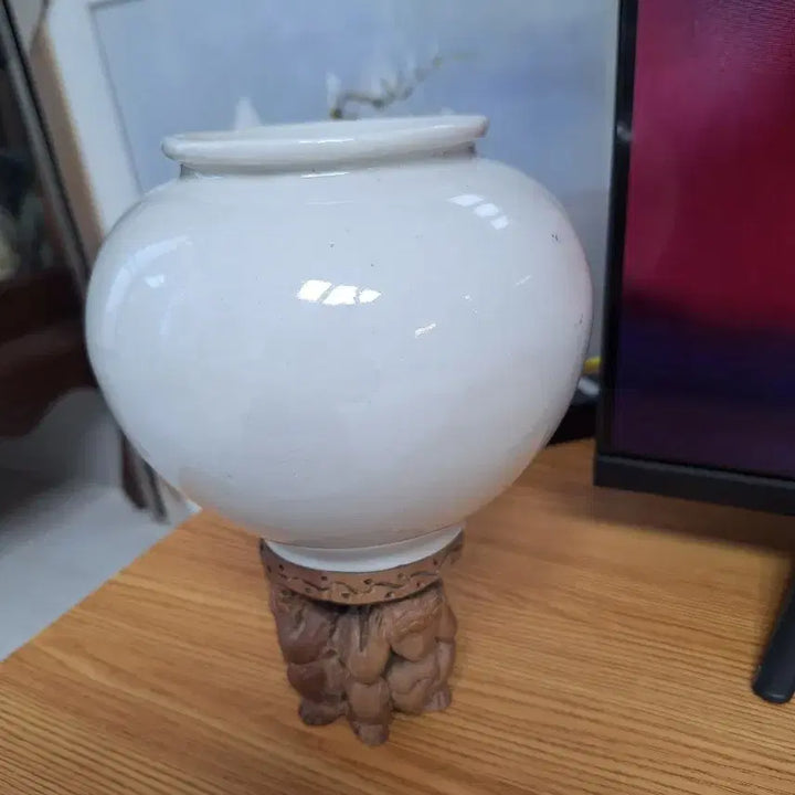 [BUNJANG] Seo Chang Yoo Chang-gon White Porcelain Moon Jar / 달항아리