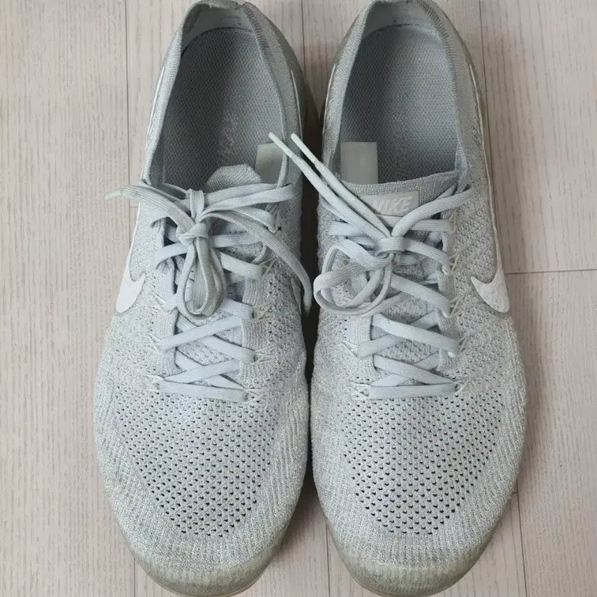 [BUNJANG] Nike Air VaporMax Flyknit 1 Pure Platinum Sneakers / 나이키 에어 베이퍼맥스 플라이니트 1퓨어 플래티넘 295