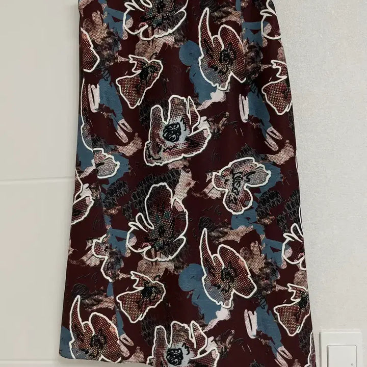 [BUNJANG] Time Printing Skirt / 타임 프린팅 스커트 WN색상 55