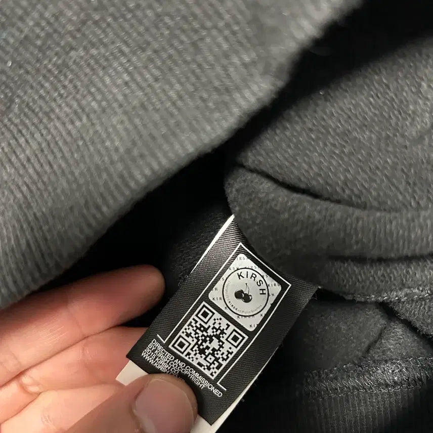 [BUNJANG] Kirsh Hooded Sweatshirt (Size 1) / 키르시 후드티 1