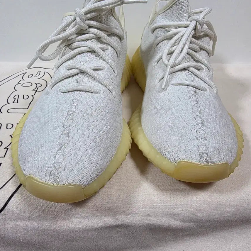 [BUNJANG] Adidas Yeezy Boost 350 V2 Cream White Sneakers (265mm) / 아디다스 이지부스트 350 V2 크림화이트 [265mm]