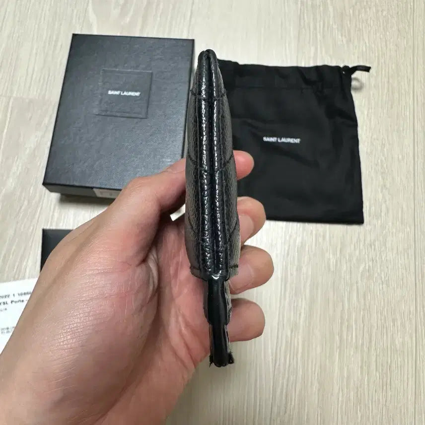[BUNJANG] Saint Laurent Matelasse Card Wallet Black / 생로랑 마틀라세 카드지갑 블랙 정품(풀구성)