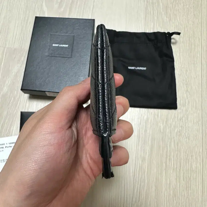 [BUNJANG] Saint Laurent Matelasse Card Wallet Black / 생로랑 마틀라세 카드지갑 블랙 정품(풀구성)