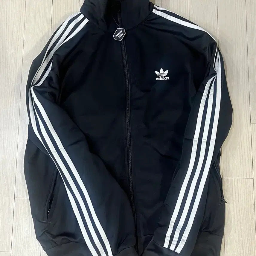 [SOLD OUT] 아디다스 아디컬러 클래식 파이어버드 트랙탑 블랙 M