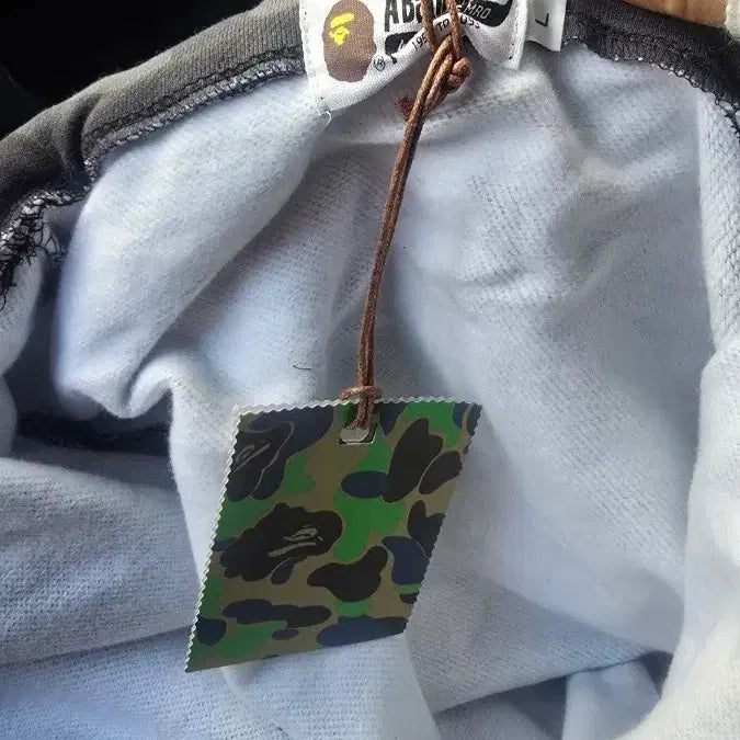 [BUNJANG] A Bathing Ape Black Camo Hoodie Zip-up / A Bathing Ape 흑계 후드집업 판매및 교신원합니다!