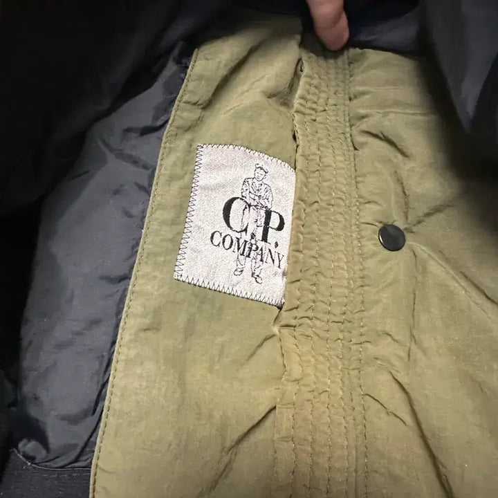 [BUNJANG] CP Company Goggle Padding Vest / [100] Cp컴퍼니 고글 패딩조끼