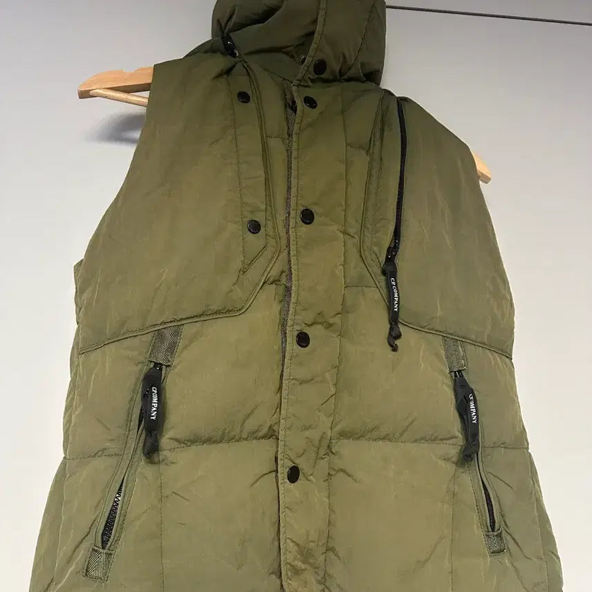 [BUNJANG] CP Company Goggle Padding Vest / [100] Cp컴퍼니 고글 패딩조끼