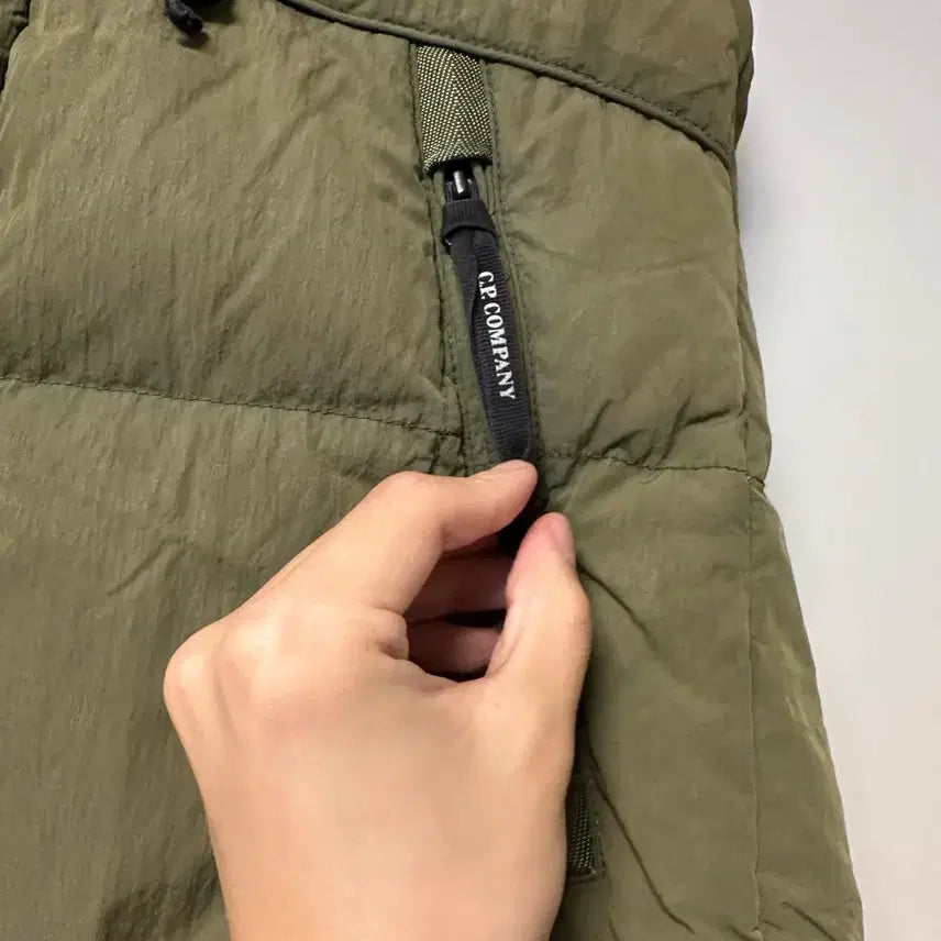 [BUNJANG] CP Company Goggle Padding Vest / [100] Cp컴퍼니 고글 패딩조끼