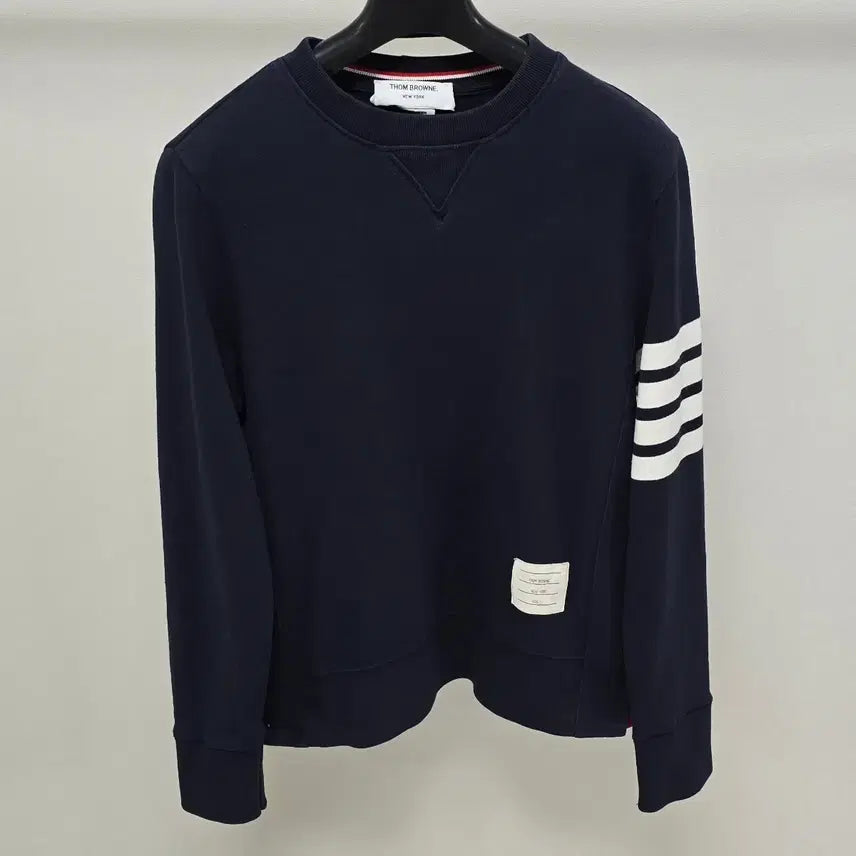 [BUNJANG] Thom Browne Diagonal Stripe Sweatshirt (Size 1) / 톰브라운 사선완장 맨투맨 1사이즈 95 판매