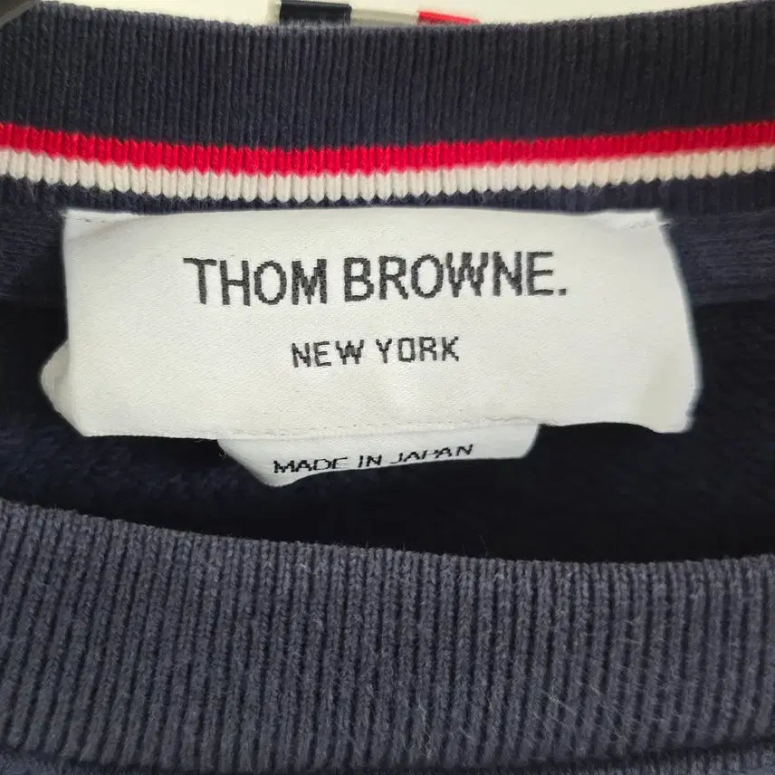 [BUNJANG] Thom Browne Diagonal Stripe Sweatshirt (Size 1) / 톰브라운 사선완장 맨투맨 1사이즈 95 판매