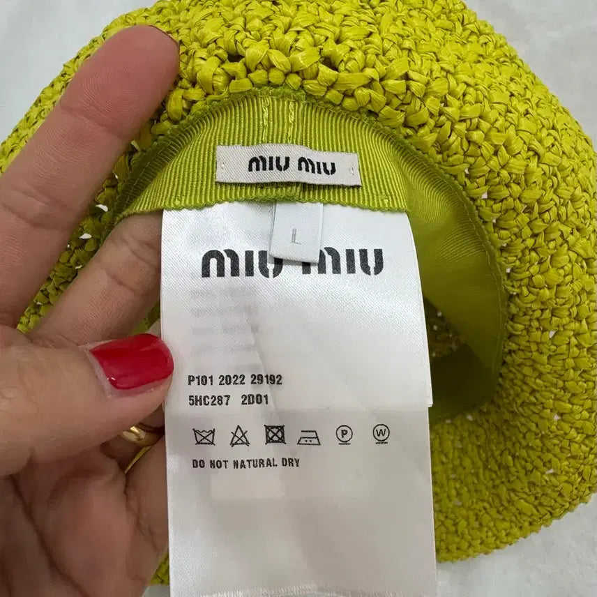 [BUNJANG] Miu Miu Raffia Bucket Hat L / 미우미우 라피아 벙거지 모자 L사이즈(정품)