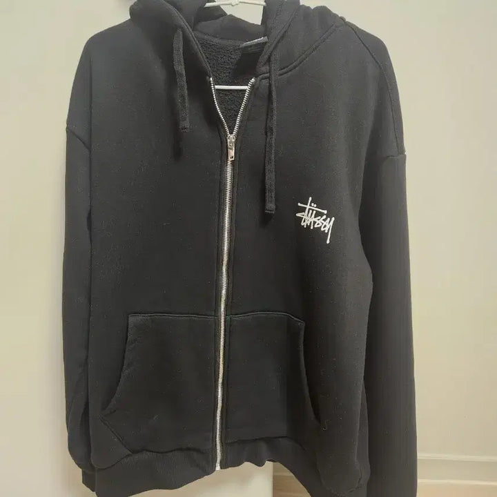 [SOLD OUT] 스투시 후드집업