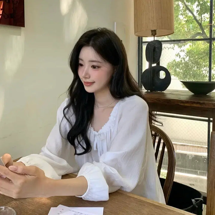 [BUNJANG] Plant White Blouse / 플렌트 화이트 블라우스