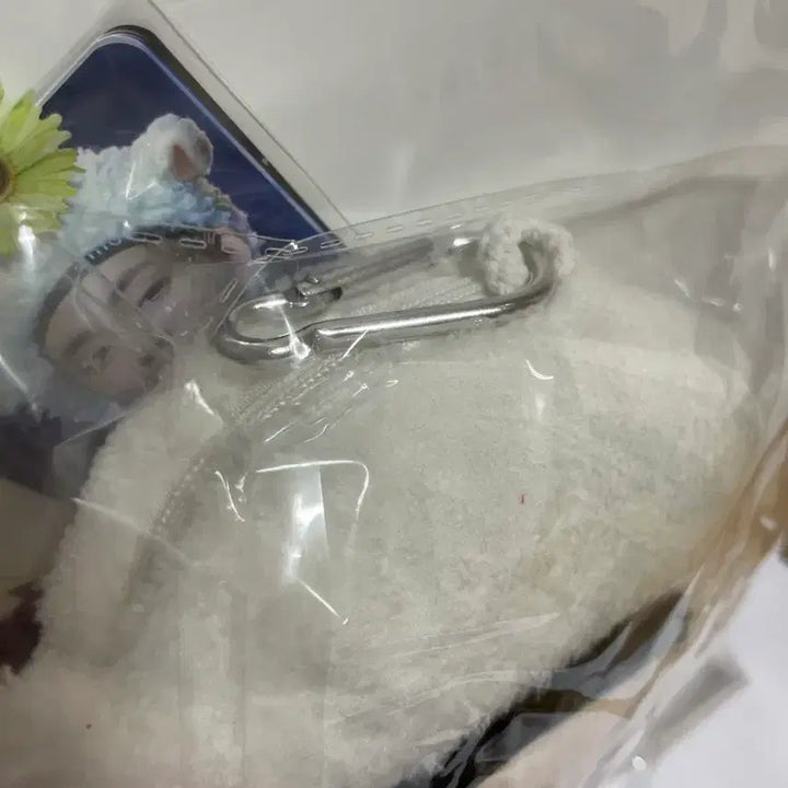 [BUNJANG] BTS V Kim Taehyung Doll Wallet Unsealed / 방탄소년단 뷔 김태형 인형 지갑 비공굿