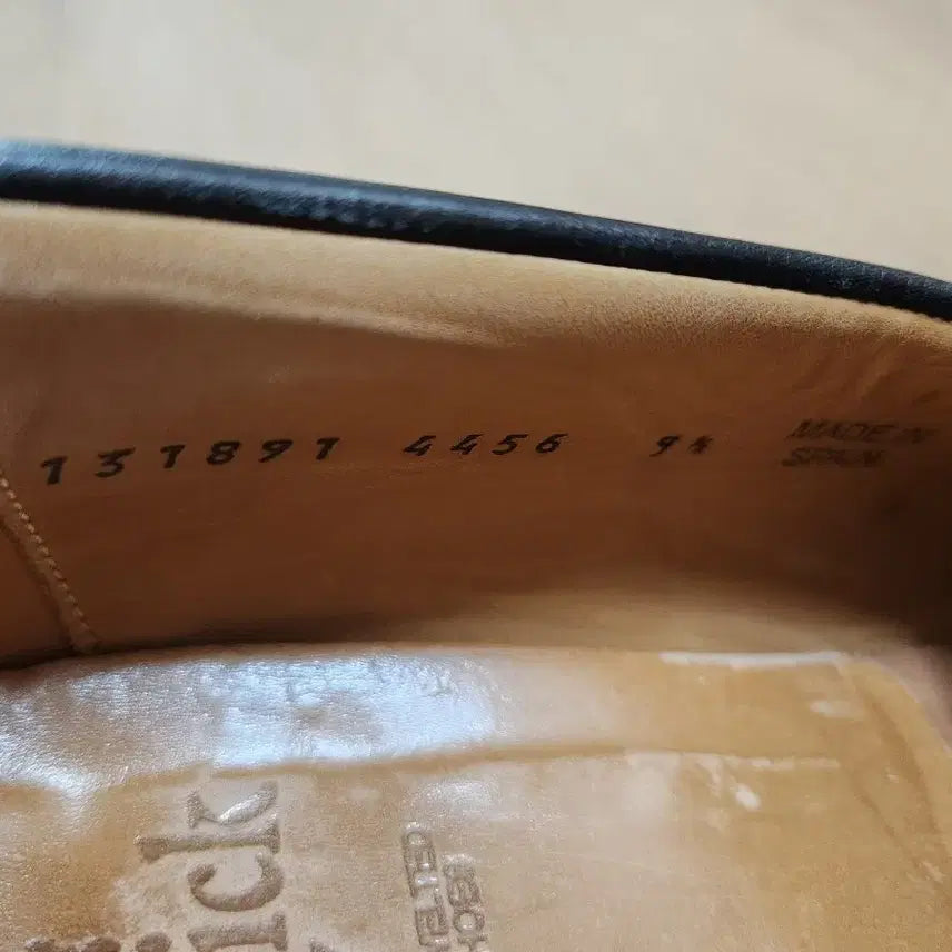 [SOLD OUT] 버윅 4456 9.5(285)