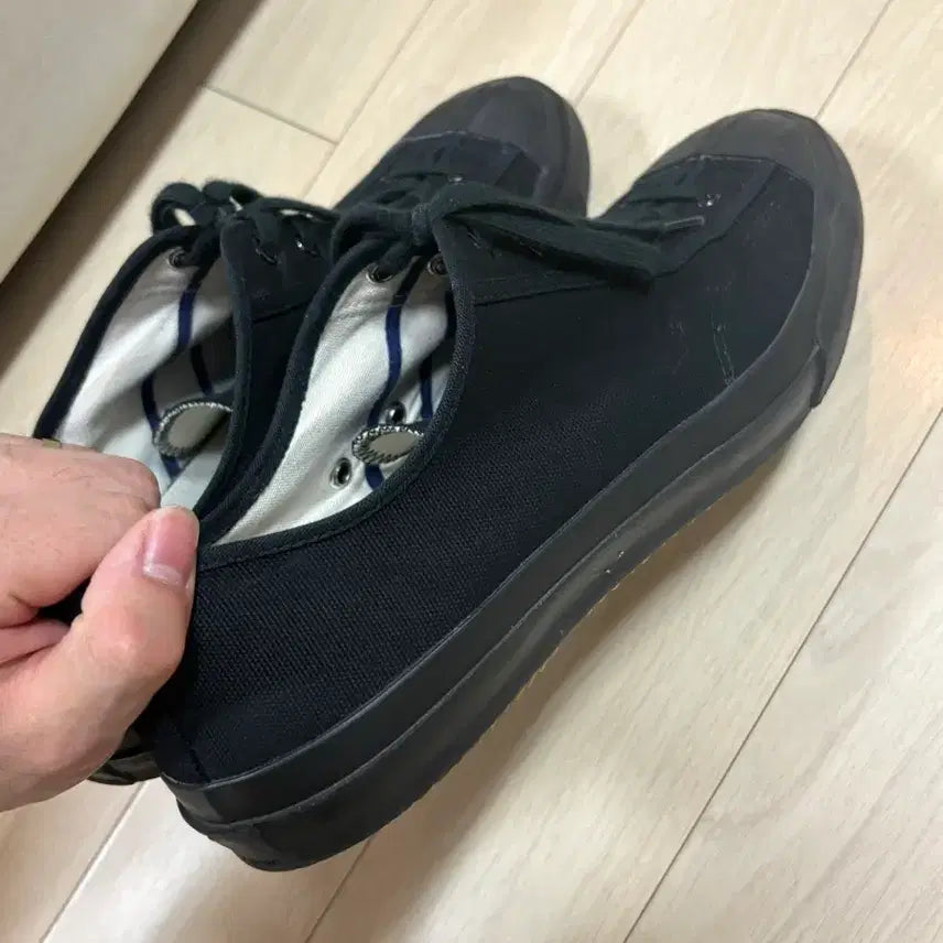 [SOLD OUT] 문스타 짐클리식 올블랙 캔버스화