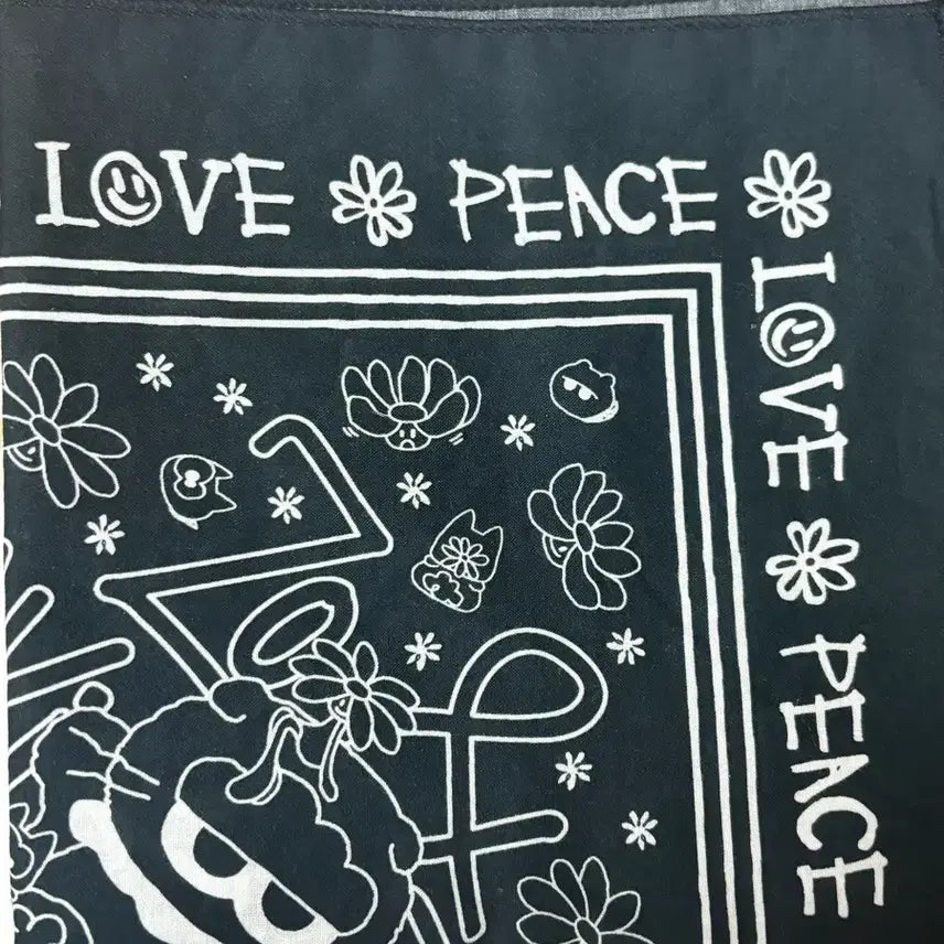 [BUNJANG] G-Dragon Joanne Friends Joa Scarf / 지드래곤 조앤프렌즈 조아 스카프