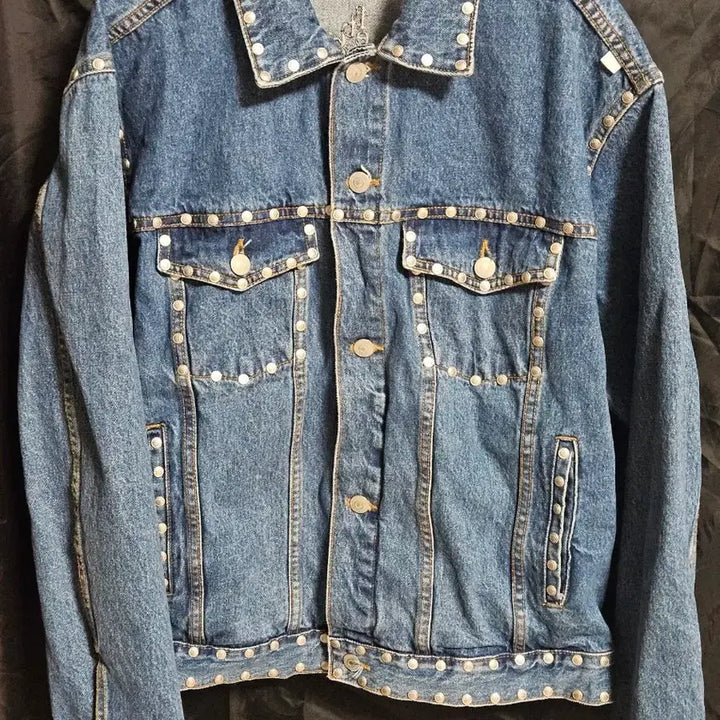 [BUNJANG] Fetch Sunday Studded Denim Jacket / 페치선데이 스터드 데님 자켓