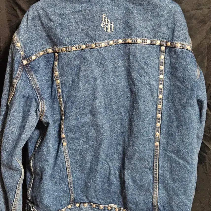[BUNJANG] Fetch Sunday Studded Denim Jacket / 페치선데이 스터드 데님 자켓