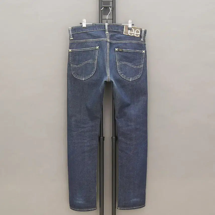 [BUNJANG] Lee 101 Project LM9611 Zimbabwe Cotton Kaihara Selvedge Denim Jeans (31 Inch) / Lee 101프로젝트 일본제조 짐바브웨이코튼 카이하라 블루셀비지진31인치