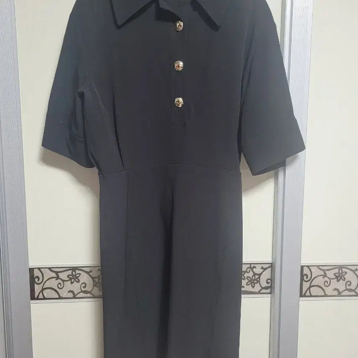 [BUNJANG] System Black Gold Button Detail Dress / 한섬 시스템 원피스