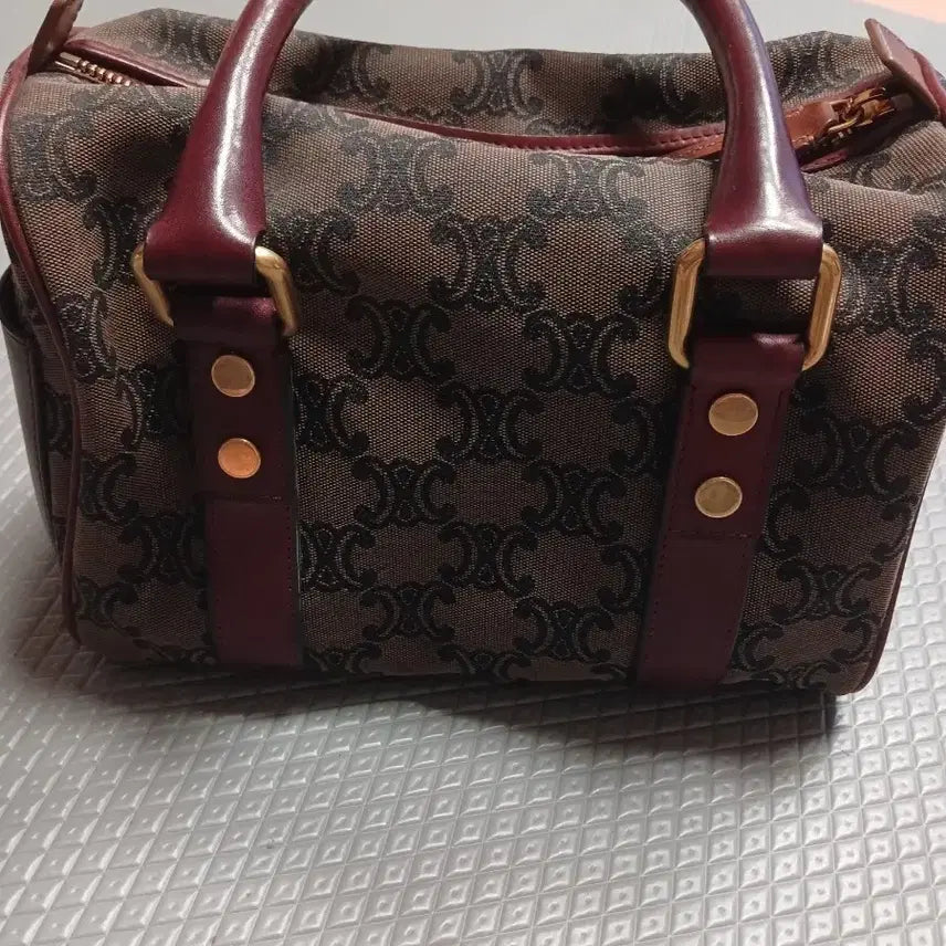 [SOLD OUT] 셀린느 트리오페 패턴 보스턴백