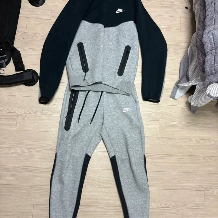 [BUNJANG] Nike Tech Fleece Set Up Black/Grey / 나이키 테크플리스 셋업 블랙/그레이 상의 m 하의 s