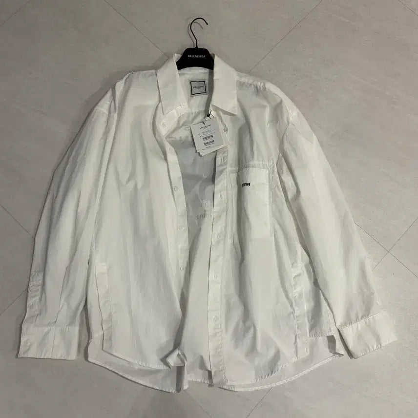 [BUNJANG] Wooyoungmi White Logo Butterfly Shirt / 우영미 백로고 나비 셔츠