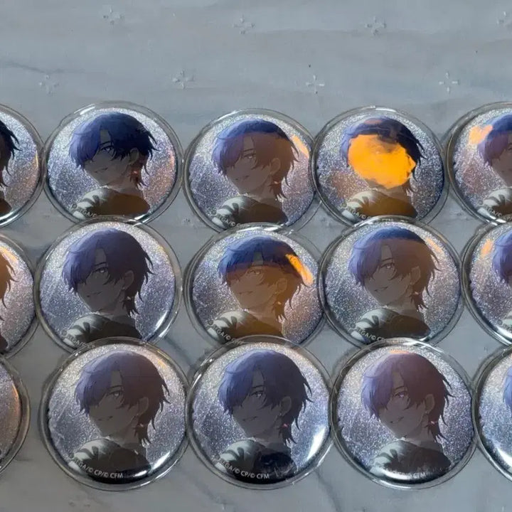 [BUNJANG] Vocaloid Project Sekai Kaito Faded Can Badge Bundle Set / 보컬로이드 프세카 카이토 화데 캔뱃지 15개 일괄