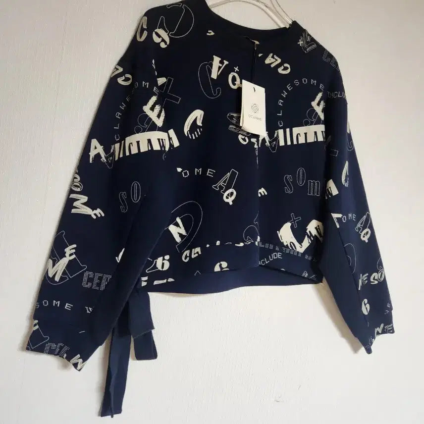 [BUNJANG] CC Collect 2023 Lettering Crop Oversized T-Shirt / CC콜렉트2023레터링 크롭 오버핏티셔츠55새상품