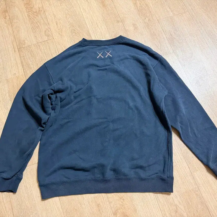 [BUNJANG] Uniqlo KAWS Men&
