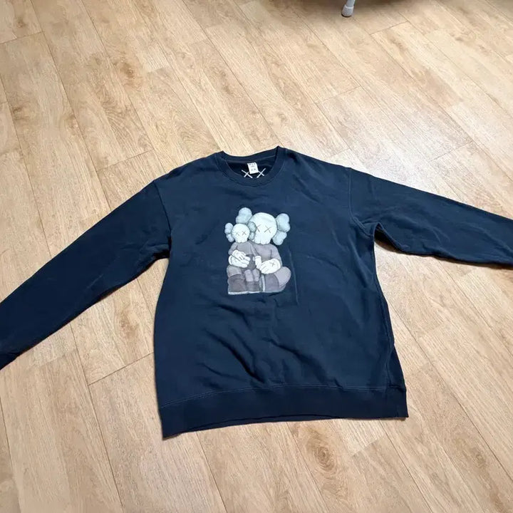 [BUNJANG] Uniqlo KAWS Men&