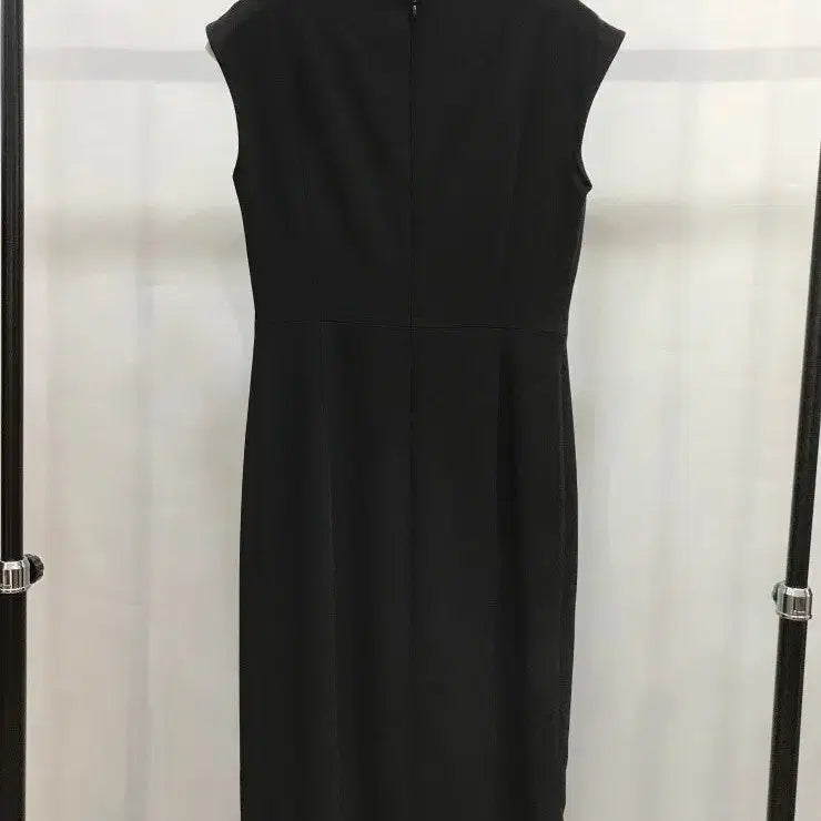 [SOLD OUT] 미샤블랙 배색 라인 원피스