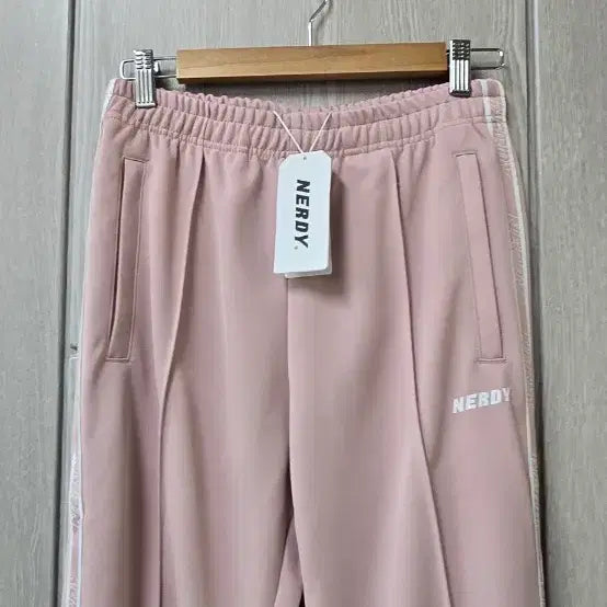 [BUNJANG] NERDY Logo Tape Track Pants Pink S / NERDY새상품)  널디 로고 테이프 트랙 팬츠 핑크 S(66~날씬77)