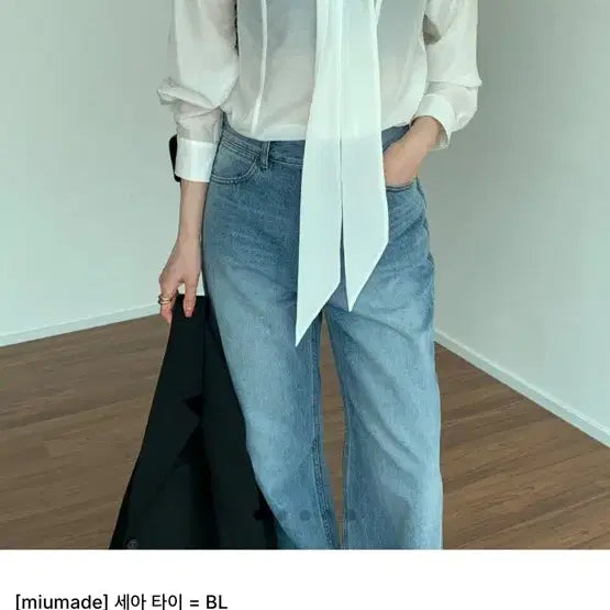 [BUNJANG] Luvmiu SeA Tie Blouse White / luvmiu 세아 타이블라우스 화이트 판매합니다!
