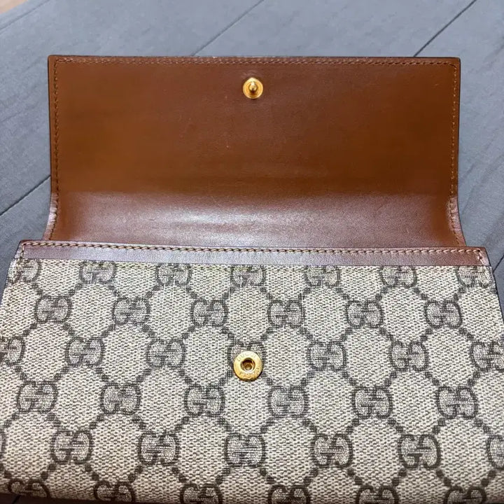 [BUNJANG] Gucci GG Supreme Bi-Fold Long Wallet 410100 Brown / 구찌 GG 수프림 장지갑 410100 브라운