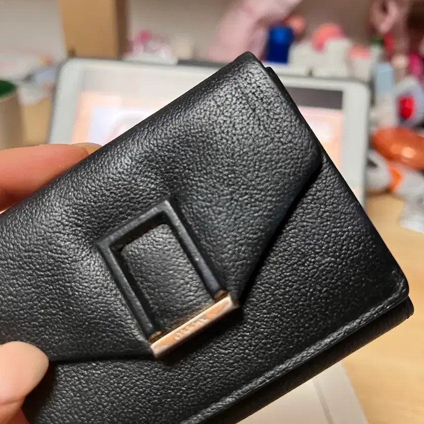 [BUNJANG] Couronne Black Bifold Wallet / 쿠론 블랙 반지갑