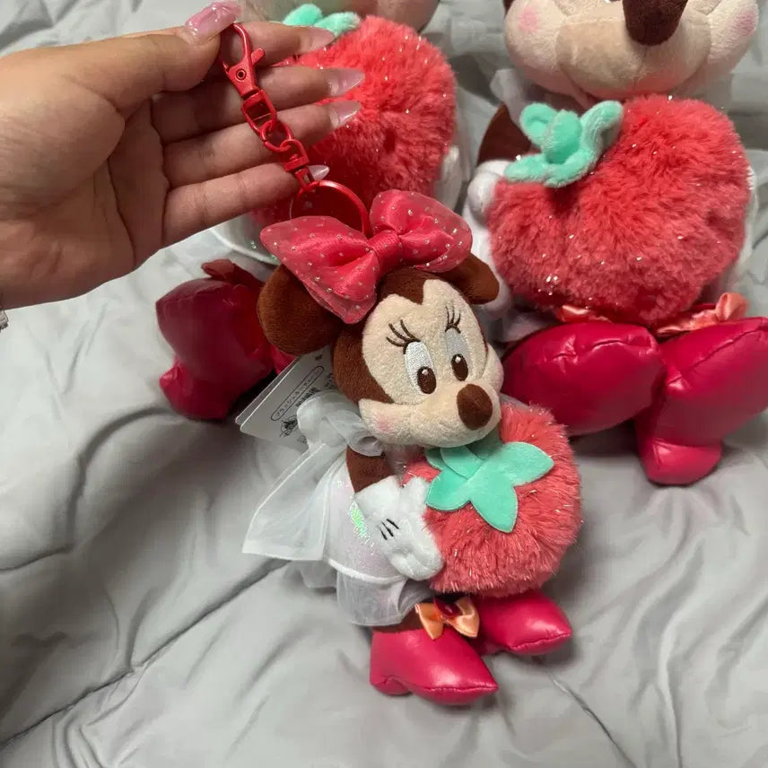 [BUNJANG] Disney Strawberry Series Minnie Mouse Plush Doll/Keyring / 신상 디즈니 딸기시리즈 미니마우스 인형/키링