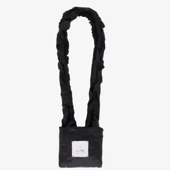 [SOLD OUT] [OS]ROA 라키 패커블 노트 백 블랙