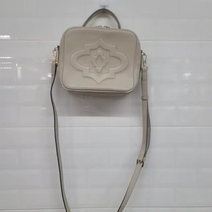 [BUNJANG] Oryany Crossbody Bag / 오야니 크로스백