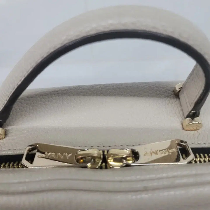 [BUNJANG] Oryany Crossbody Bag / 오야니 크로스백