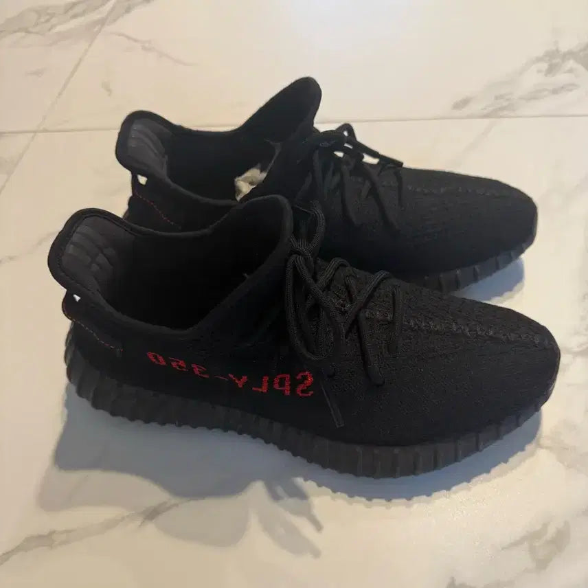 [BUNJANG] Adidas Yeezy Boost 350 V2 Bred / [270] 아디다스 이지부스트 350 V2 브레드