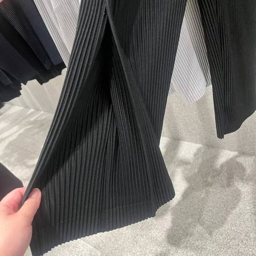 [BUNJANG] Issey Miyake Homme Plissé Wide Pants (Size 1) / 이세이미야케 옴므플리세 와이드 팬츠 (사이즈1)