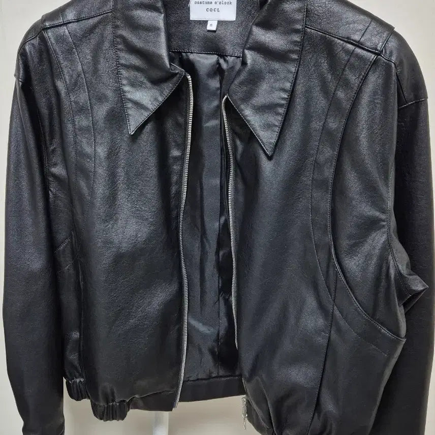 [BUNJANG] Custom Clloc Vegan Leather Varsity Jacket / 커스텀어클락 비건 레더 바시티 자켓